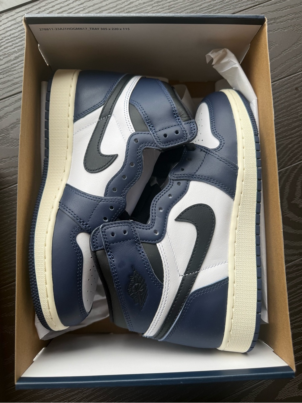 NEVER WORN Nike Air Jordan 1 Midnight Navy White Black Youth Size 7Y 8 Women BOX